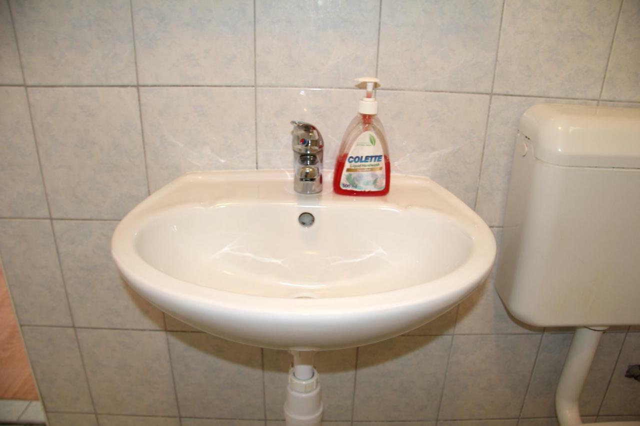 Apartmani Ana Bibinje Exterior foto